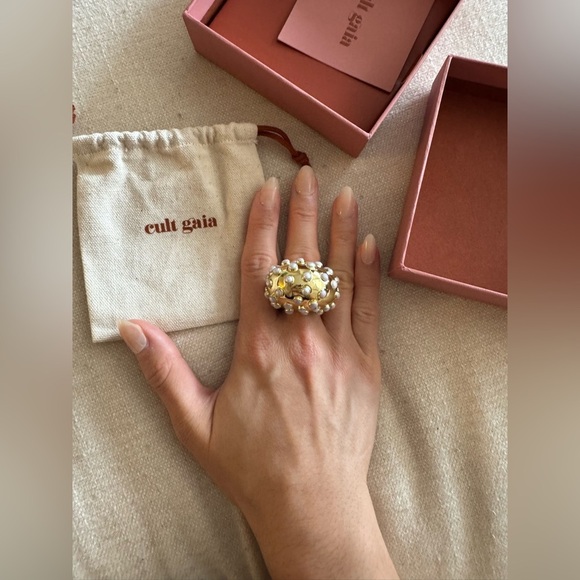 NIB Cult Gaia ZYA Ring - Picture 6 of 12
